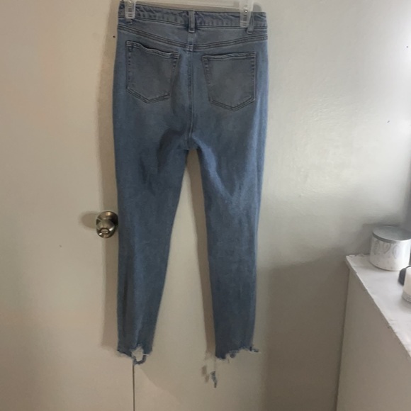 Ripped jeans - Picture 3 of 3